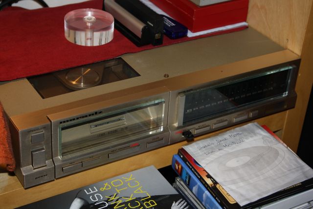 Grandissimo lettore VINTAGE. Il MARANTZ CD73. Meccanica strepitosa e suono eccezzionale. Processore TDA 1540.
